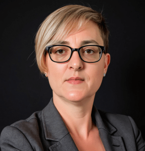 Picture of About Tracey Kirkpatrick